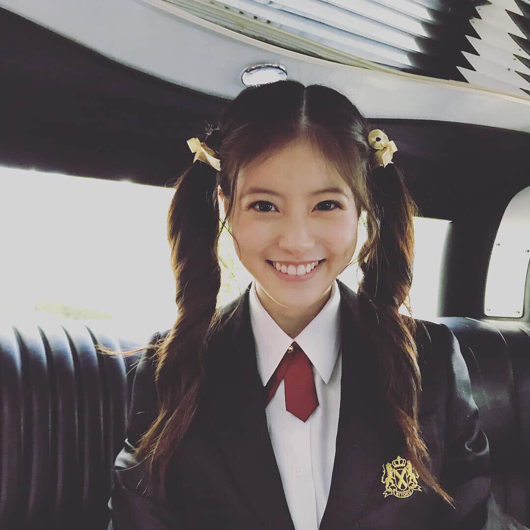 TBS「花のち晴れ〜花男 Next Season〜」のインスタグラム：「お目々ぱっちり、愛莉さん👀🎀 後ろ姿もゴージャス！ #花晴れ #音グラム」