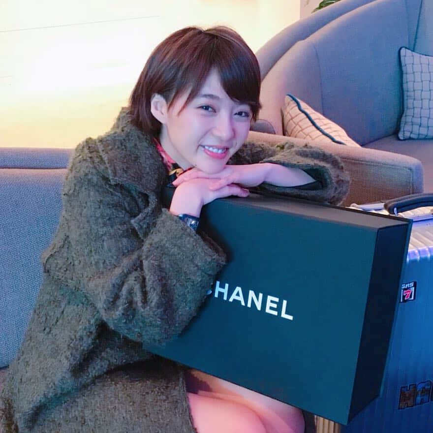 のインスタグラム：「✈︎✈︎✈︎✈️ #korea#gangnam#chanel#gucci #freak#mcqueen#alexandermcqueen#fashion#foodie」