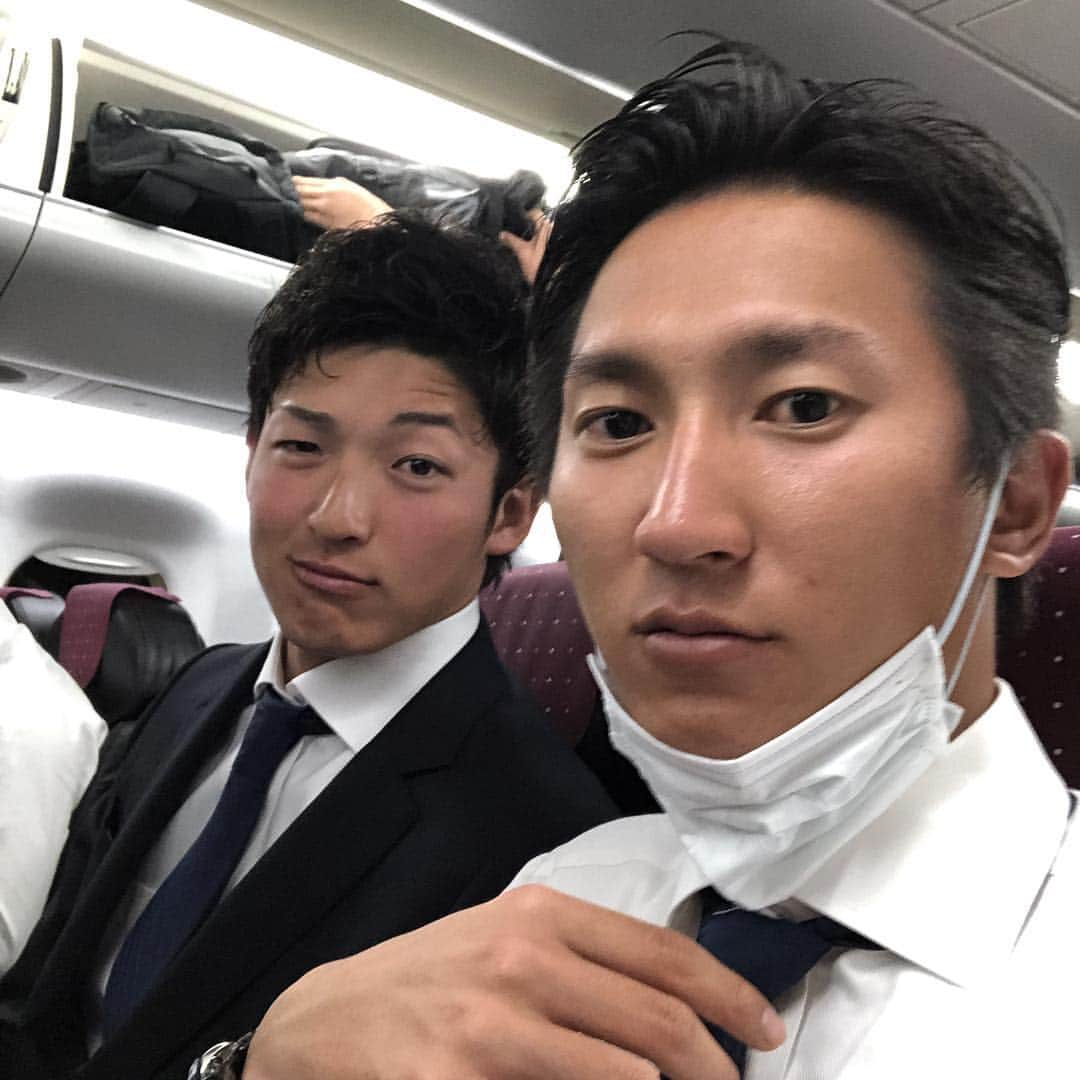 青山大紀さんのインスタグラム写真 - (青山大紀Instagram)「キャンプ終わりました！ 今から帰りまーす！！ #宮崎キャンプ  #濃い1ヶ月 #掴んだものを結果に繋げれるように #山崎颯一郎」3月1日 19時36分 - 27xaoz65