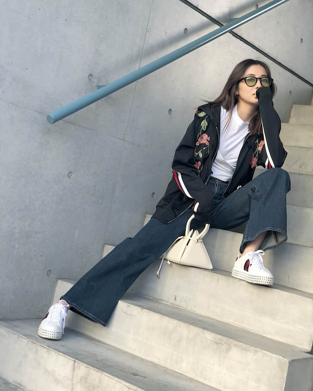 大石絵理のインスタグラム：「Friday vibes😈🌸 #spring #ootd #ericloset」