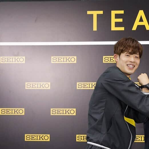 福島千里さんのインスタグラム写真 - (福島千里Instagram)「. TEAM SEIKO 💛💛💛💛💛 #seiko #水泳 ※是非とも大きい画像はプロフィール画面を見てください♬」3月31日 18時07分 - chisatofukushima0627