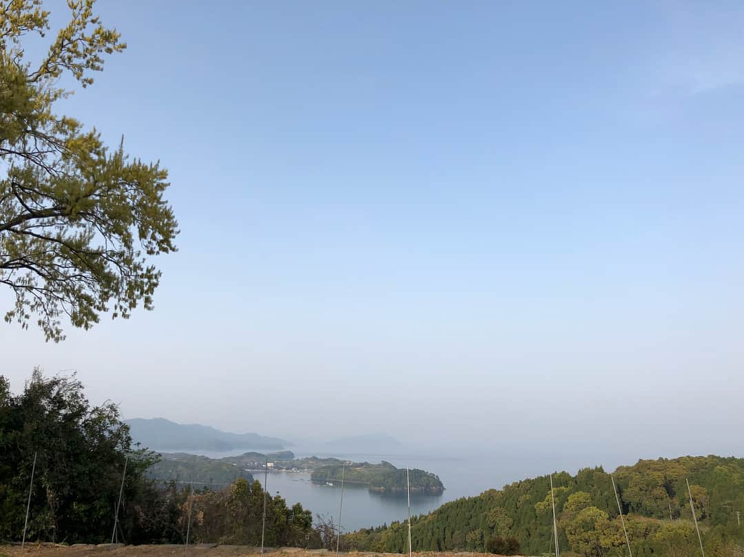 山本湧さんのインスタグラム写真 - (山本湧Instagram)「鹿児島県長島町 いい町でした☺️ 子供達も可愛かったし、 頑張ってほしいな^ - ^ 刺身美味すぎた。。 鶴田氏は魚食べれませんが笑  またプライベートで来ようっかな😝ありがとうございました😊」3月31日 12時27分 - yamamoto__yu