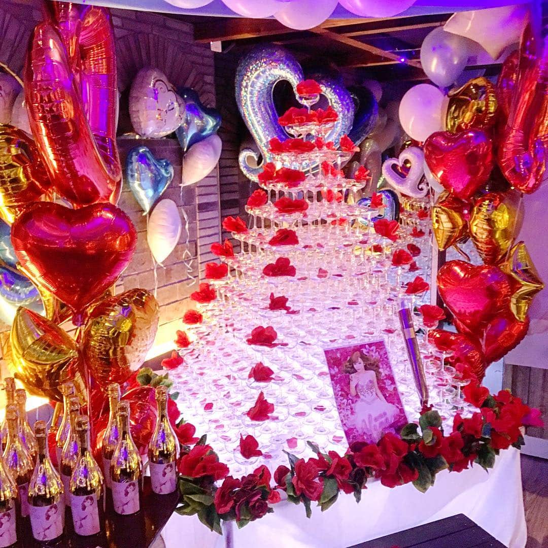 Gotham.incのグルメインスタ