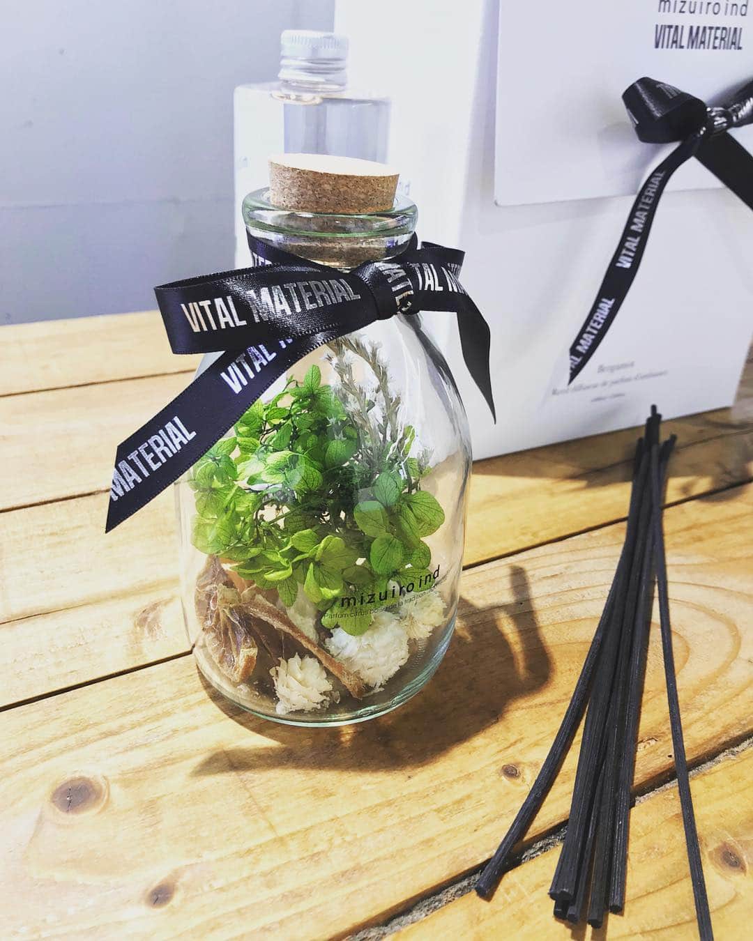 mizuiro ind / ミズイロインドのインスタグラム