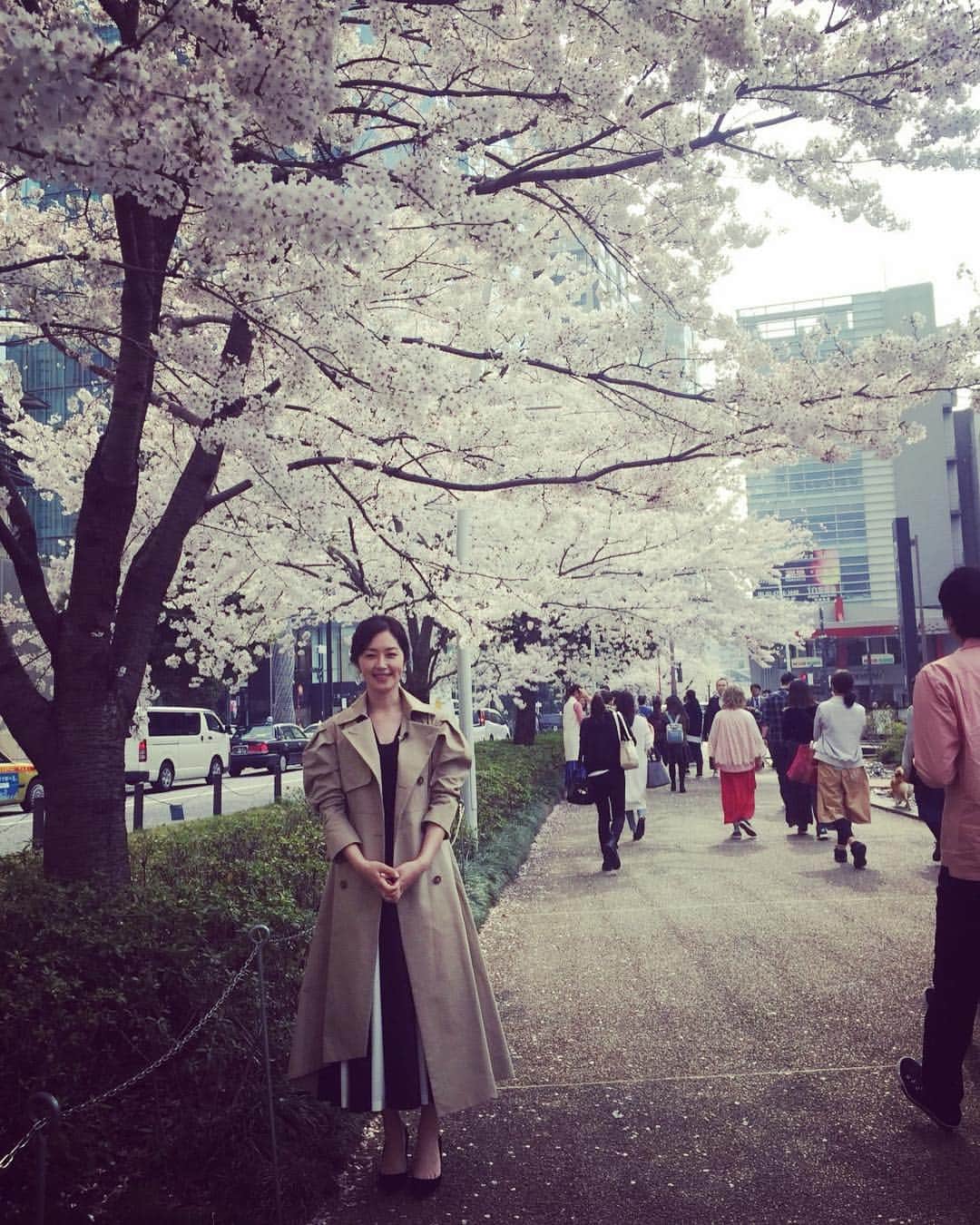 笛木優子のインスタグラム：「今日は外ロケ&収録でした🌸 天気も良く、とても楽しい撮影でした😉」