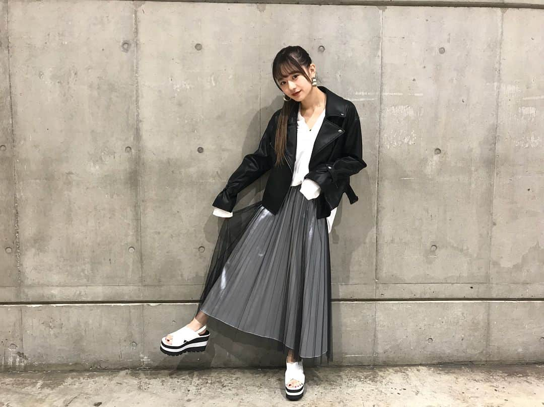 伊藤萌々香さんのインスタグラム写真 - (伊藤萌々香Instagram)「今日の衣装がとても可愛いかった。」3月27日 23時06分 - momoka_ito_