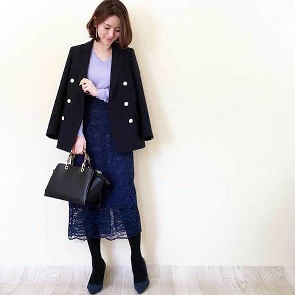 RANKING CHUUN fashionランキングチューンのインスタグラム：「. RANKING CHUUN fashion . @rurikkomama さんの ＜春の上品コーデBEST5＞ . 第５位はきれいめコーデ✨ . ニット▶ @uniqlo スカート▶ @basement_online バッグ▶  @gu_global . ♥ワンポイント 同系色でまとめて、きちんと感をアップ！オフィスコーデにも⭕️ . 次は第４位の発表です💎 . #rankingchuun #ファッション#fashion  #オシャレ #きょコ #着画 #instafashion #ootd  #おしゃれさんと繋がりたい #フォローミー  #いつコ #outfit  #大人カジュアルコーデ#大人コーデ #上品コーデ #コーディネート探検隊 #ユニジョ#ジユジョ #ママコーデ #カジュアル #コーデ女子部 #ootd_kob #カフェ #キレイめコーデ」