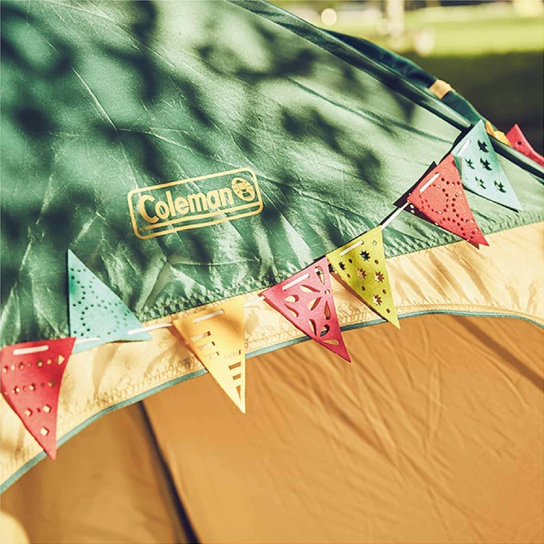 Coleman Japanのインスタグラム：「. #灯そうコールマン #Coleman #コールマン #灯そう #キャンプ #ファミリーキャンプ #アウトドア #Picnic #ピクニック #Park #公園ピクニック #ポップアップシェード」