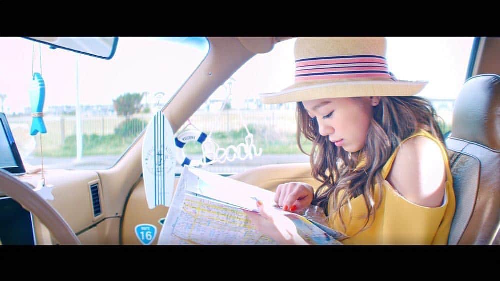 西野カナのインスタグラム：「. ☀#西野カナとドライブなう 🚗💨☀ #となりのカナやんに一言  RTして話しかけてね💌  New Single「アイラブユー」 4/18リリース 着うた®先行配信中♪  スタッフ #アイラブユーMV解禁まであと9日  #西野カナ  #カナやん  #となりの怪物くん  #とな怪  #三重高校  #センバツ」