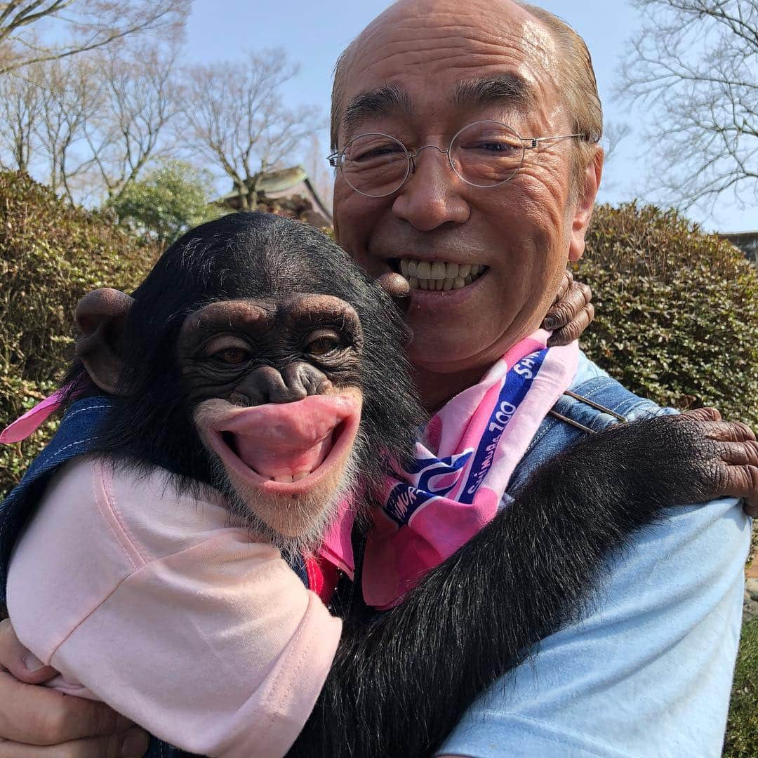 志村けんのインスタグラム：「#志村動物園 #志村園長 #プリンちゃん #志村けん #熊本ロケ #カドリードミニオン」