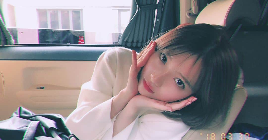 南りほさんのインスタグラム写真 - (南りほInstagram)「Thinking👻💭📷 #film」3月30日 18時16分 - minami.riho