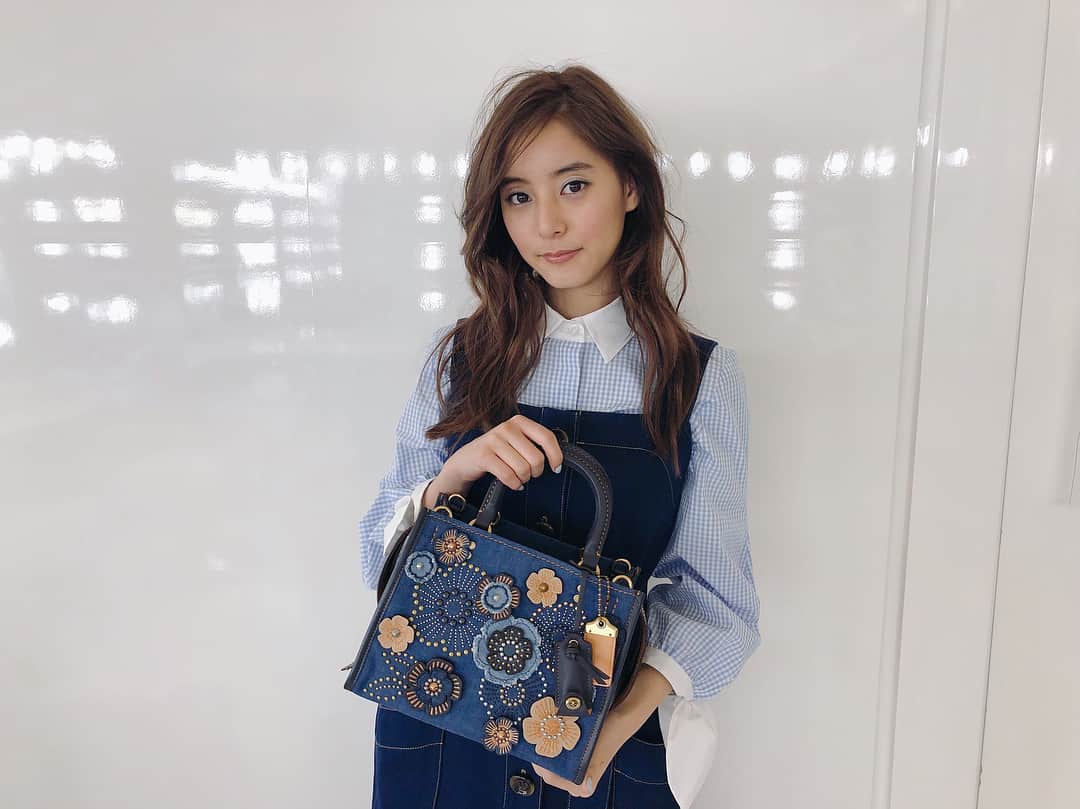 新木優子さんのインスタグラム写真 - (新木優子Instagram)「25ans×coach見てください☺️」3月30日 22時35分 - yuuuuukko_