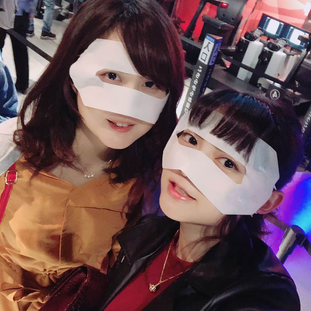 のインスタグラム：「幼なじみと新宿VRを楽しんできました！久々に会えたの嬉しいしめちゃくちゃ楽しいオフの日だった…！ #桃月なしこ #なしこたそ #vrzone  #新宿 #cosplay  #cosplayer  #portrait  #写真好きな人と繋がりたい  #写真撮影  #picture  #写真  #photography  #被写体  #コスプレイヤー #コスプレ #japanese #japanesegirl」