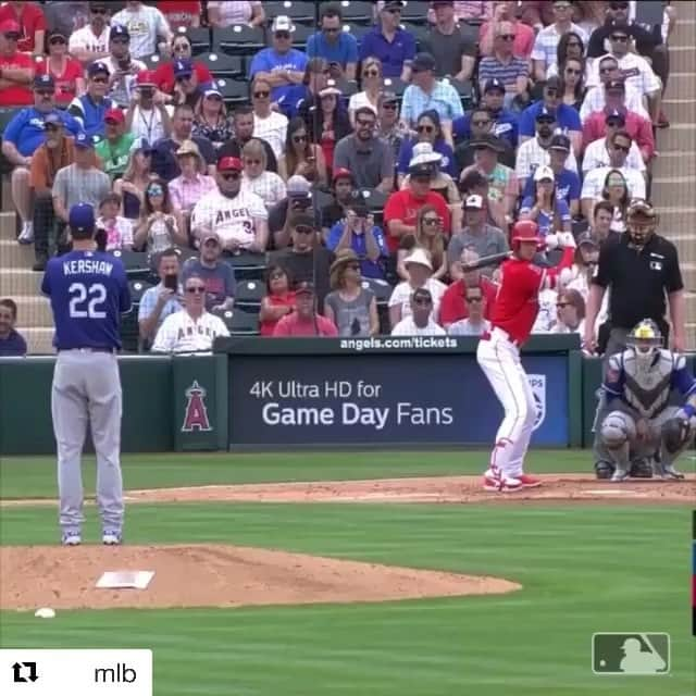 クレイトン・カーショウのインスタグラム：「Too filthy! #mlb #dodgers #itfdb #kershaw #kershgonnakersh」