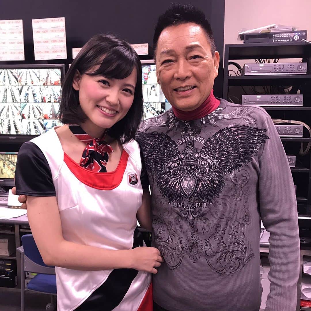 三島ゆかりさんのインスタグラム写真 - (三島ゆかりInstagram)「昨日のP-1パチとも倶楽部😊 見てくださった方が画像送ってくださいました❤️ 今週末の3/10(土)も公開収録で私打ちますので、良かったら応援に来てください✨ お待ちしてます🍎 #p1パチとも倶楽部 #テレビ大阪 #奈良テレビ #スター #錦野旦 #三島ゆかり #川本サリー #スーパードーム大和高田店 #イメージガール #sunnydaygirls #パチンコ #3年ぶりくらい #実践 #大当たり #連チャン #楽しかった #cr真花の慶次2 #3d #今週末 #中村昌也 #ハライチ #岩井勇気 #ゆかりんご #がんばりんご #followme」3月8日 17時22分 - apple340