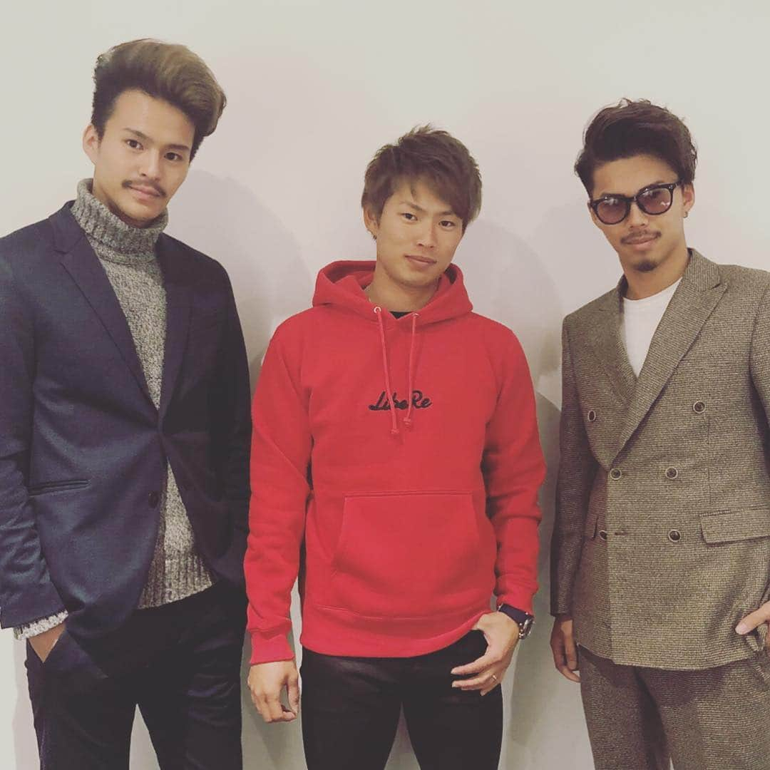 山岡泰輔さんのインスタグラム写真 - (山岡泰輔Instagram)「昨日の出来事。  #憧れの人  #まじで  #かっこいい  #まさか会えるとは  #思ってなかった  #家も  #近所  #今回も  #かっこいい商品  #買わせていただきました  #libere  #皆さんも是非  #出会いに感謝」3月9日 7時26分 - yamaokataisuke__official