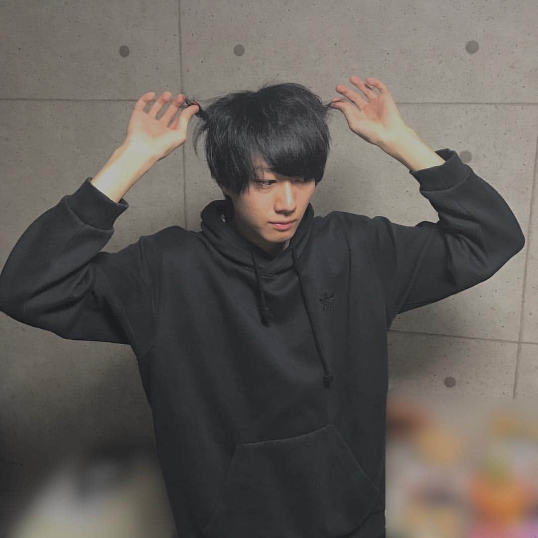 小坂涼太郎さんのインスタグラム写真 - (小坂涼太郎Instagram)「黒髪になりました」3月9日 12時09分 - ryotaro_kosaka