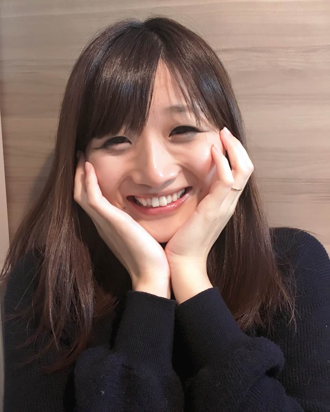 沙羅さんのインスタグラム写真 - (沙羅Instagram)「珍しく妹がおうちに遊びにきたよ。 嬉しいじゃないの♡  #沙羅 #妹 #3姉妹の末っ子 #昔は双子みたいと言われたのに #最近は #妹は可愛いねと言われる #どうして #こんなに綾瀬はるかなのにどうして #確かに新婚ほやほやの #happysmile可愛いじゃないの #綺麗好きなだんなさん #助かります #何だかほっこりした夜でした♡」3月9日 21時31分 - sarapika128