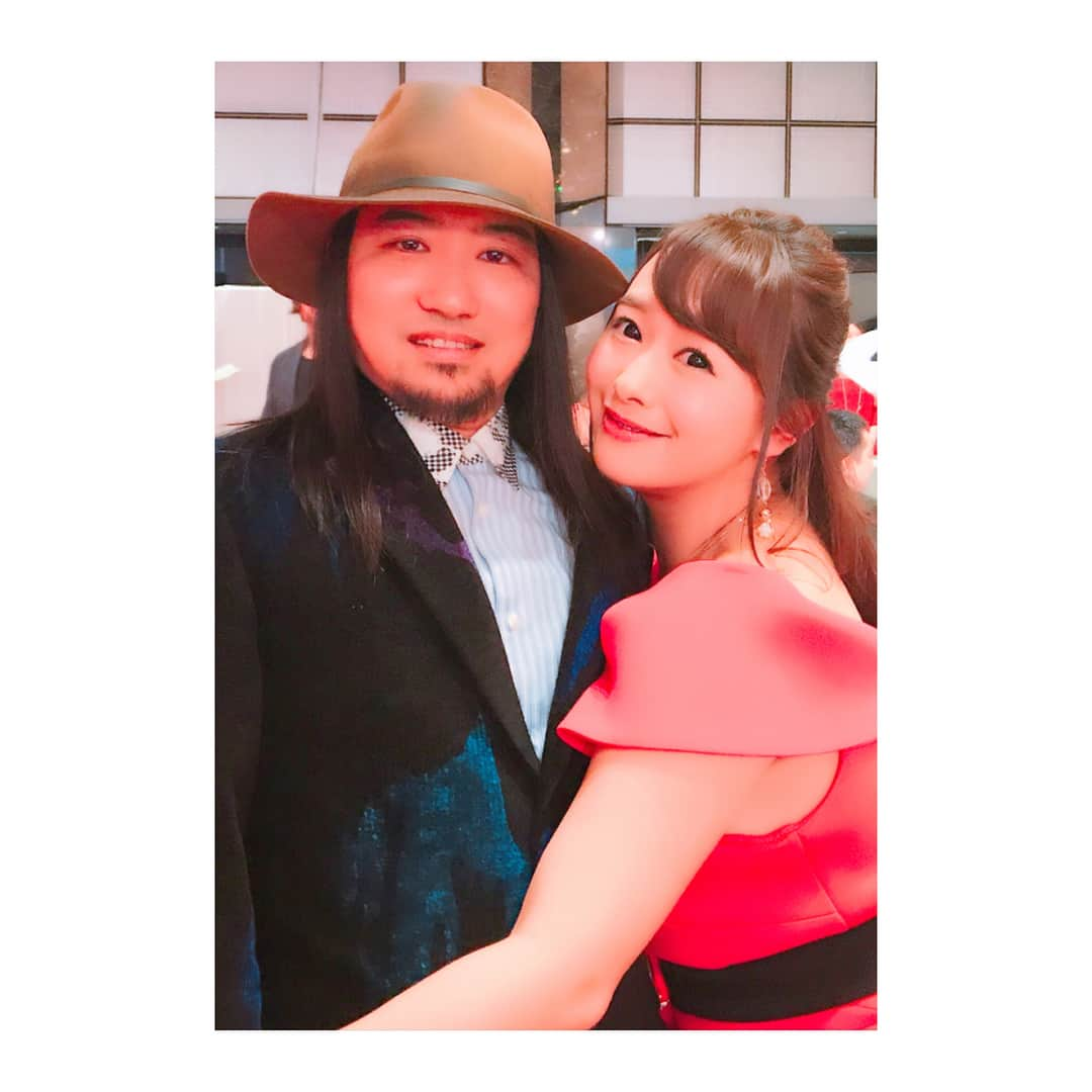 白石茉莉奈さんのインスタグラム写真 - (白石茉莉奈Instagram)「. . . 仲良し #DANDY #ナチュラルハイ チーム🤗🤗💗 . . DANDYコラボよしのさんのLA&ベガスロケも昨日の事のように覚えてるし、ナチュコラボのイタカさんジャケンさん現場も鮮明に覚えてる。 . . またご一緒できますように…💕✨✨ . . . #ダンディよしの #岡山パセリ  #ジャケン児玉 #マーガレットはしもと #テンダーロインなかもり . .」3月10日 18時13分 - marina_shiraishi_official