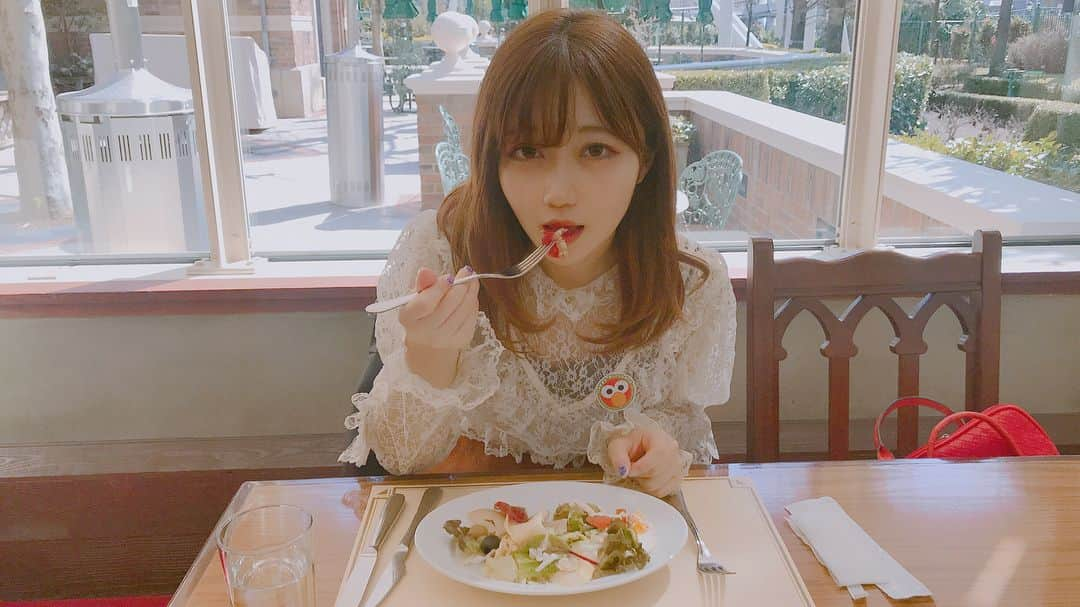 あやぱんのインスタグラム：「数日前ですが…誕生日でした👏🎂🎉🎊」