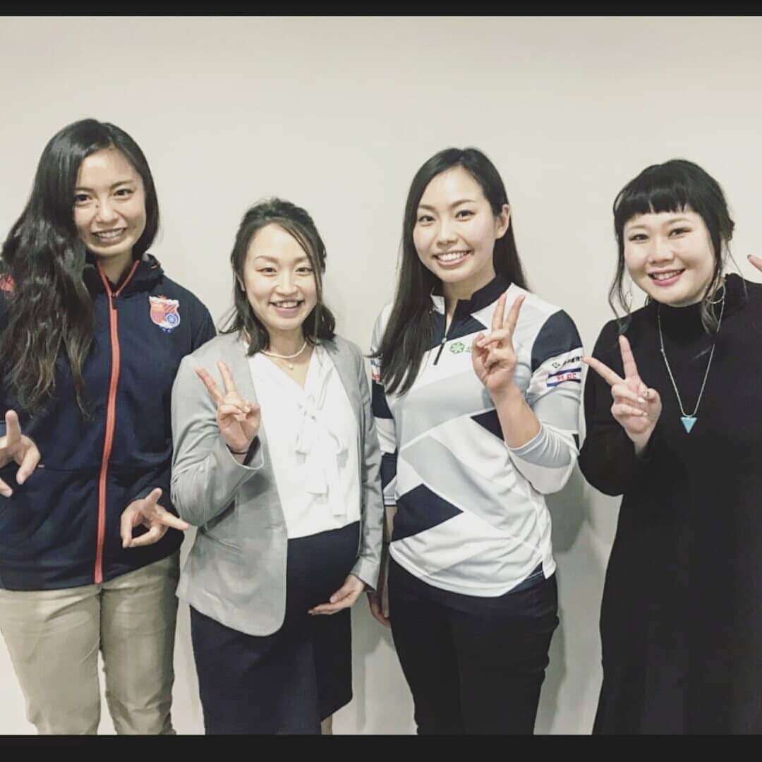 のインスタグラム：「札幌みらい塾⛄ 先日、「どさんこ女子アスリートトークセッション」に参加してきました😊  北海道の皆さん、ありがとうございました😌  #札幌みらい塾 #北風沙織 さん #近江谷杏菜 さん #林唯衣 さん #陸上 #カーリング #ラグビー #トークショー #北海道 #道産子 #楽しいお話 #たくさん #時間あっという間 #かほ #大学の後輩 #久しぶり #相変わらず可愛い #ラグビー女の子たち #来てくれた #また参加したい #ありがとうございました」