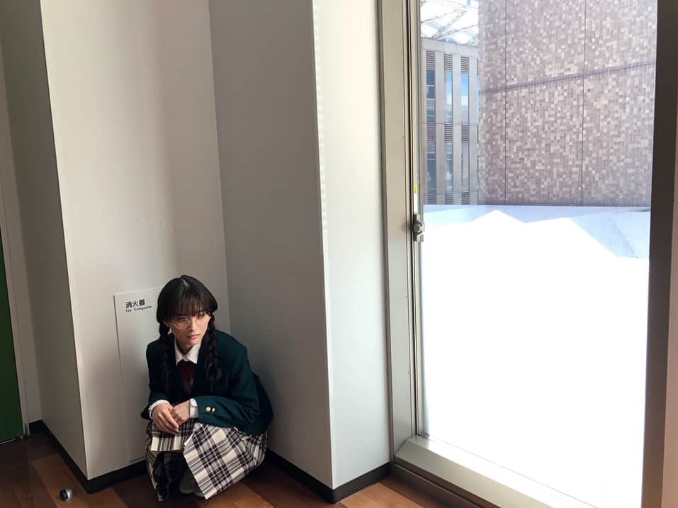 優希美青さんのインスタグラム写真 - (優希美青Instagram)「メガネなしとメガネあり。  別人みたいに変わります☺︎ #ミューブ」3月12日 17時02分 - mio_yuki