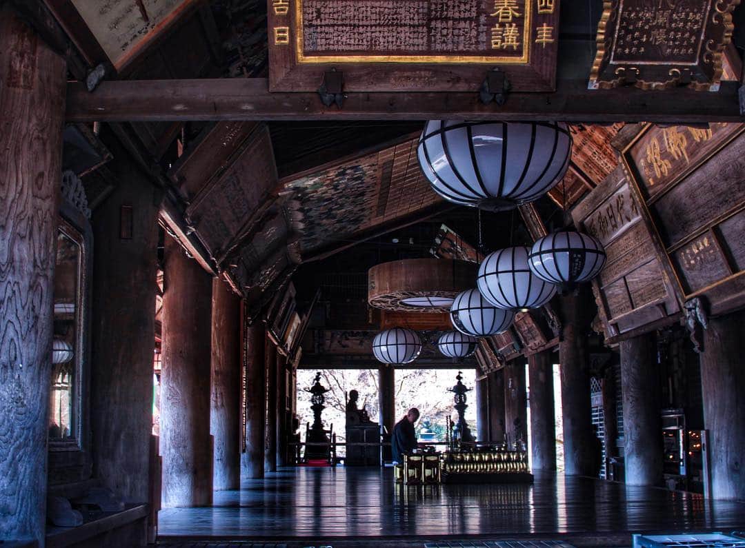 иαяα & куσтσ νιятυαℓ ωσяѕhιρのグルメインスタ