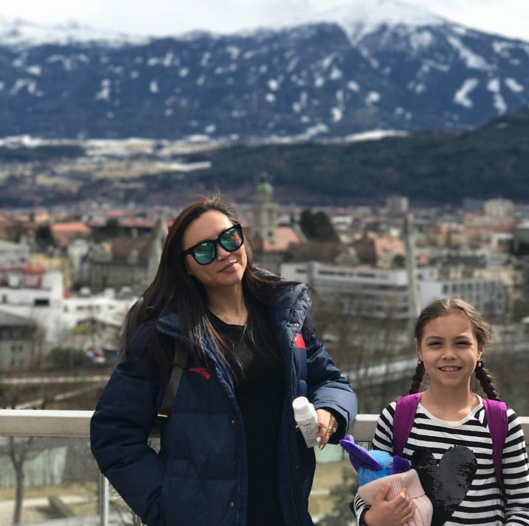 のインスタグラム：「Wonderful trip with my baby girl 👧🏻」