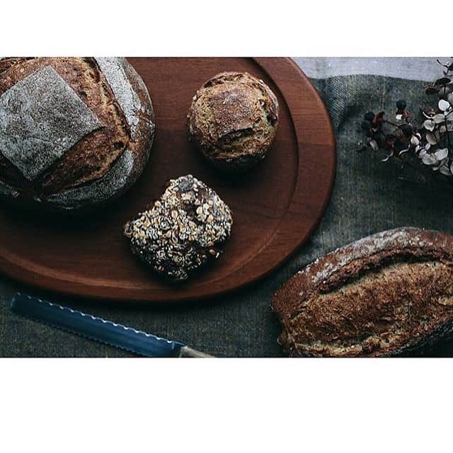 FOOD&COMPANYさんのインスタグラム写真 - (FOOD&COMPANYInstagram)「【今週のhaluta入荷日変更のお知らせ】  いつもFOOD&COMPANYをご利用いただきありがとうございます。 今週のhalutaの入荷日変更のお知らせです。通常毎週金曜日の入荷ですが、今週に限り翌日3月17日（土）の入荷となります。翌週は通常の3月23日（金）の入荷となりますのでお買い逃しのないようお気をつけください。 《通常入荷日》 3月16日（金） ↓ 《変更後》 3月17日（土） 普段は購入できない方もこの機会にぜひお試しくださいね。 ご来店お待ちしております。  #foodandcompany #フードアンドカンパニー #学芸大学 #halua #パン」3月13日 17時12分 - foodandcompany_grocery
