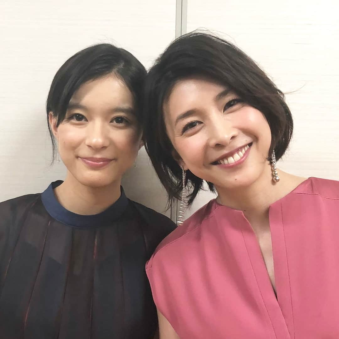 竹内結子さんのインスタグラム写真 - (竹内結子Instagram)「・ #イノセントデイズ #第1話お披露目してきました #京子ちゃんのストーリーに 混ざってきたよ」3月13日 18時19分 - yuko_takeuchi0401