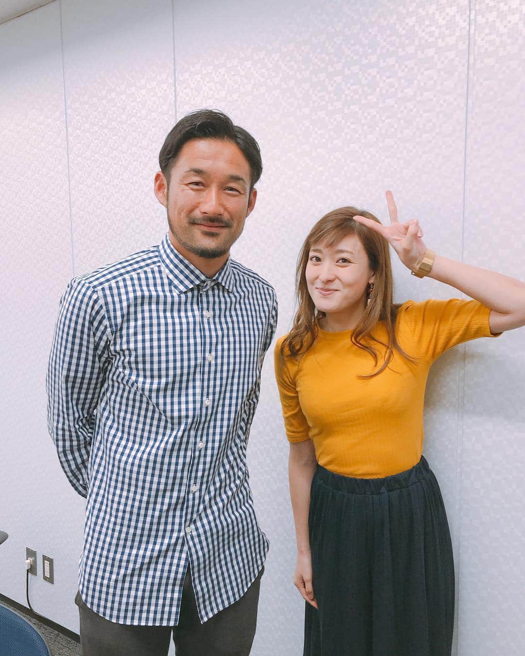 のインスタグラム：「カッコ良かったぁ〜😍 嬉しすぎて鼻の下伸びてる私🙄  笑ったときにほおが弛む感じ 目尻にシワができる感じ これまで生きてきた中での優しさが出ている気がして そういうお顔好き(*´-`) #soccer #大宮アルディージャ #goalkeeper #塩田仁史」