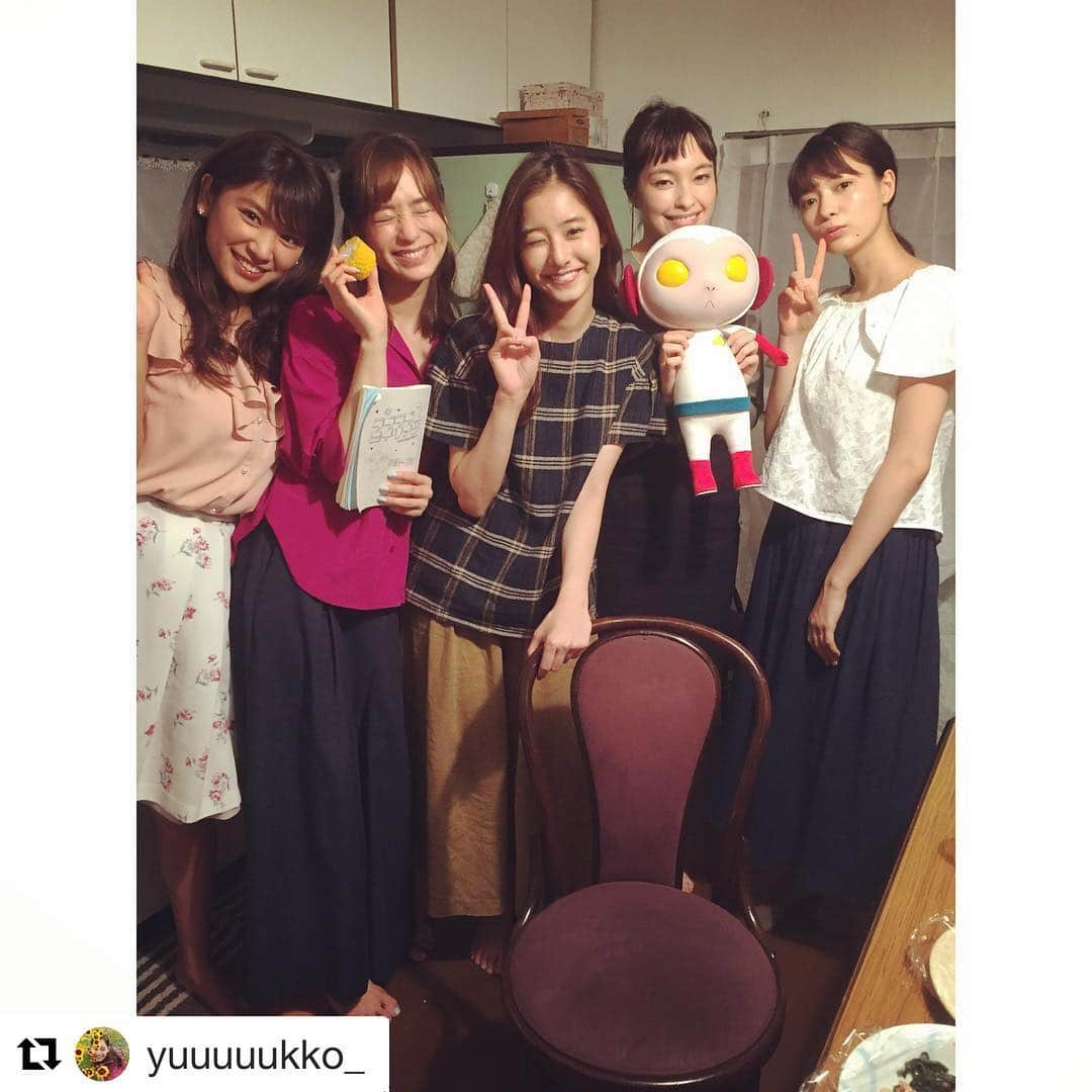 フジテレビ「ラブラブエイリアン2」さんのインスタグラム写真 - (フジテレビ「ラブラブエイリアン2」Instagram)「#Repost @yuuuuukko_ with @get_repost ・・・ ラブラブエイリアン2の地上波放送が最終話を迎えました👾 シーズン2が出来たことそれをまたスタッフさんと作り皆様に届けられたことがとても嬉しかったし何よりまた素晴らしいキャストのみんなと一緒だったのが心強く、宝物のような時間を過ごさせてもらったなぁと☺️ FODでも配信してますので、見逃してしまった方是非チェックして下さいね☺️❤️」3月14日 10時35分 - lovelove_alien