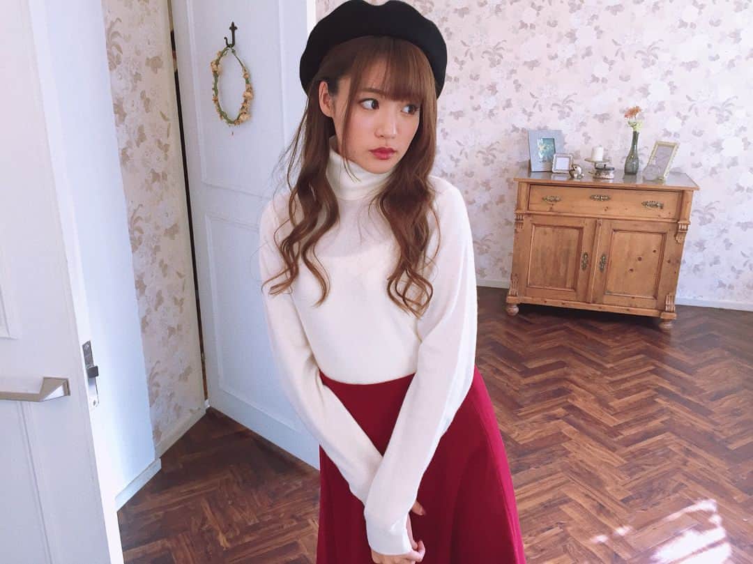 志田友美（ゆうみん）のインスタグラム：「. ㅤㅤㅤㅤㅤㅤㅤㅤㅤㅤㅤㅤㅤ ____Movie🎬____ ㅤㅤㅤㅤㅤㅤㅤㅤㅤㅤㅤㅤㅤ . 映画「リメンバーミー」の PRで「シノバニ」という番組に出演させていただきました❤️ ‪‬ぜひ大切な人と観てください✨ ‪#シノバニ‬ ‪#リメンバーミー‬ ㅤㅤㅤㅤㅤㅤㅤㅤㅤㅤㅤㅤㅤ」