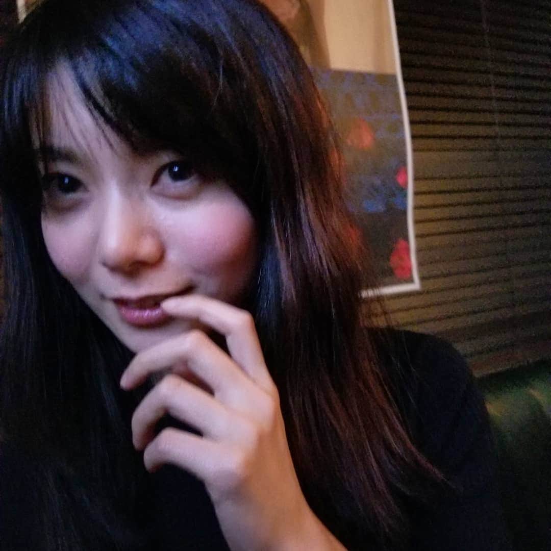 柄本時生のインスタグラム：「ポテンシャル、この人のポテンシャルは本当にすごい、会話、ふざけ方、礼儀、ふざけ方、人との距離感、ふざけ方、変顔の数、ふざけ方、ポテンシャルの高さは計り知れない、そんな彼女の名前は木を隠すならMORI」