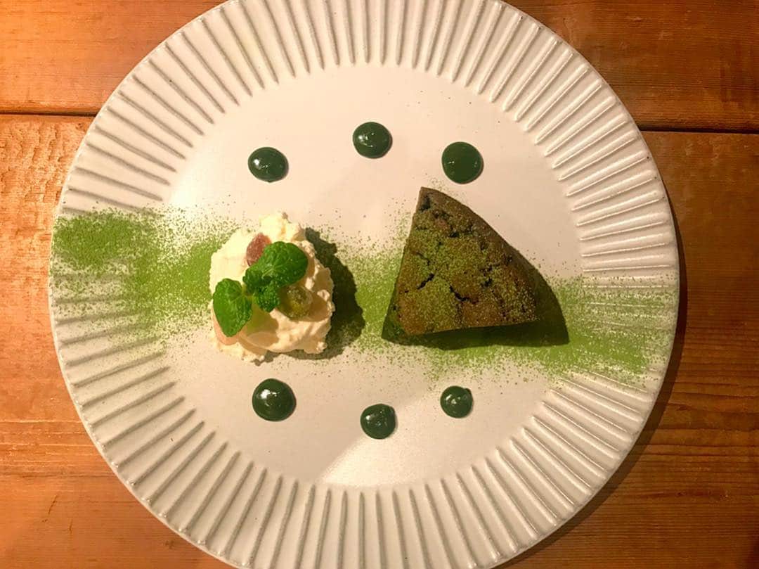 FOOD TREND GALLERYのグルメインスタ