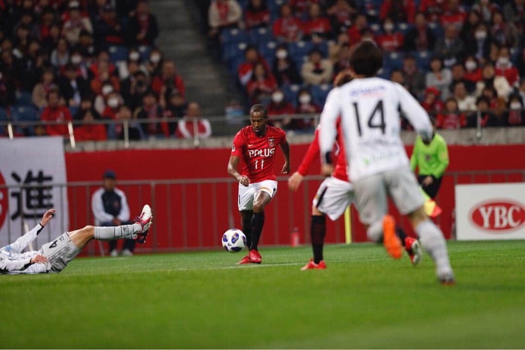 クエンテン・マルティノスさんのインスタグラム写真 - (クエンテン・マルティノスInstagram)「We Can Not lose our confidence. Let’s stick together #urawareds #wearereds」3月15日 19時34分 - qmartinus