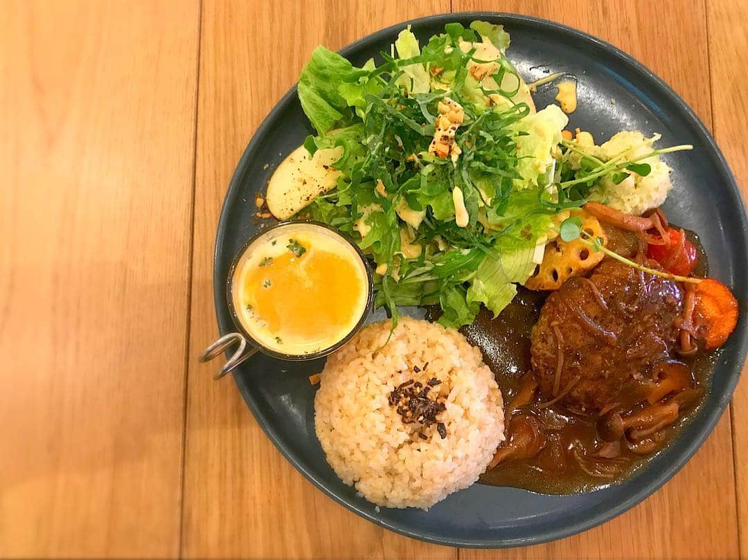 FOOD TREND GALLERYのグルメインスタ