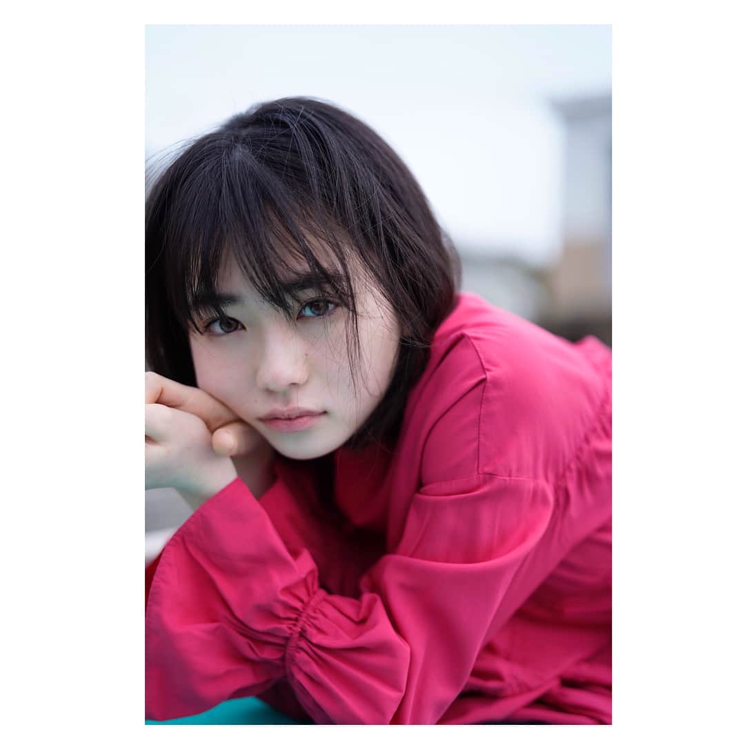 山田杏奈さんのインスタグラム写真 - (山田杏奈Instagram)「blt graph. vol.29 アザーカット photo:Yuichi Sato hair&make:YOSHi.T styling:Arisa」3月16日 17時59分 - anna_yamada_