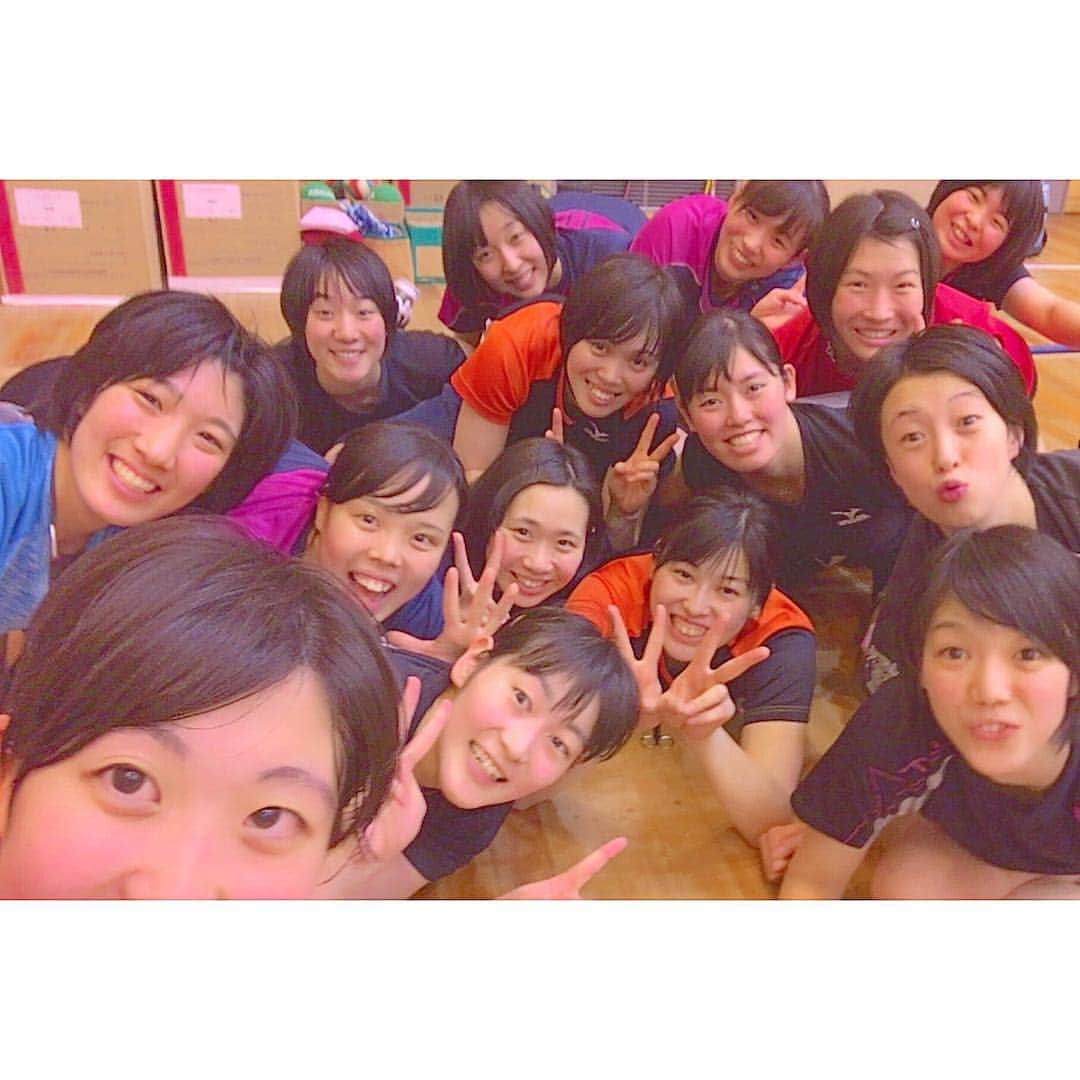 のインスタグラム：「. . . #みなさん今日も1日 #お疲れ様でした☺︎ #みんないるとおもってたら #全員じゃなかった #ごめんなさい笑 . . ...★」