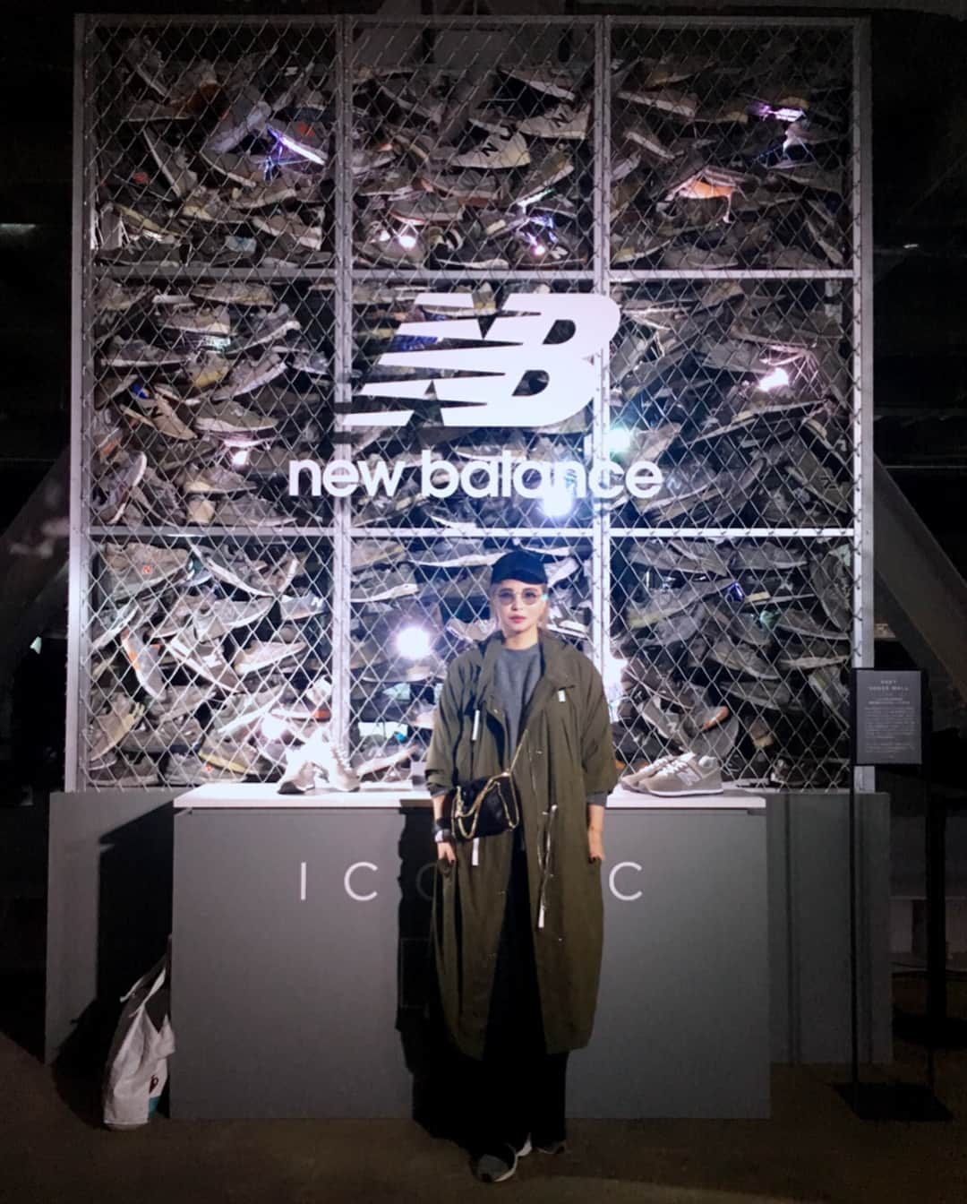 井出レイコさんのインスタグラム写真 - (井出レイコInstagram)「🔝 ➖ICONIC New Balance 574👟➖ GREY DAYのPartyに 行ってきました。 ➖元々大好きな➖New Balance➖ 2018年はクッション性も さらにグレードアップして すごく履きやすい👟👟👟👍🏻 スニーカーコレクターとしては 🌜楽しいpartyでした🖤🖤🖤 • 🎬ストーリーも @newbalance  たくさんUpしてるので見てね🔮🌙 • 🎥Live見てくれた方も 😋ありがとうございました💜💜💜 • • • • •  #ootd #grey #greyday #Iconic574 #newbalance #574 #NBgreyday #寺田倉庫  #idereiko #ide_reiko_fashionholic #建物_ふぇち」3月16日 22時41分 - ide_reiko_