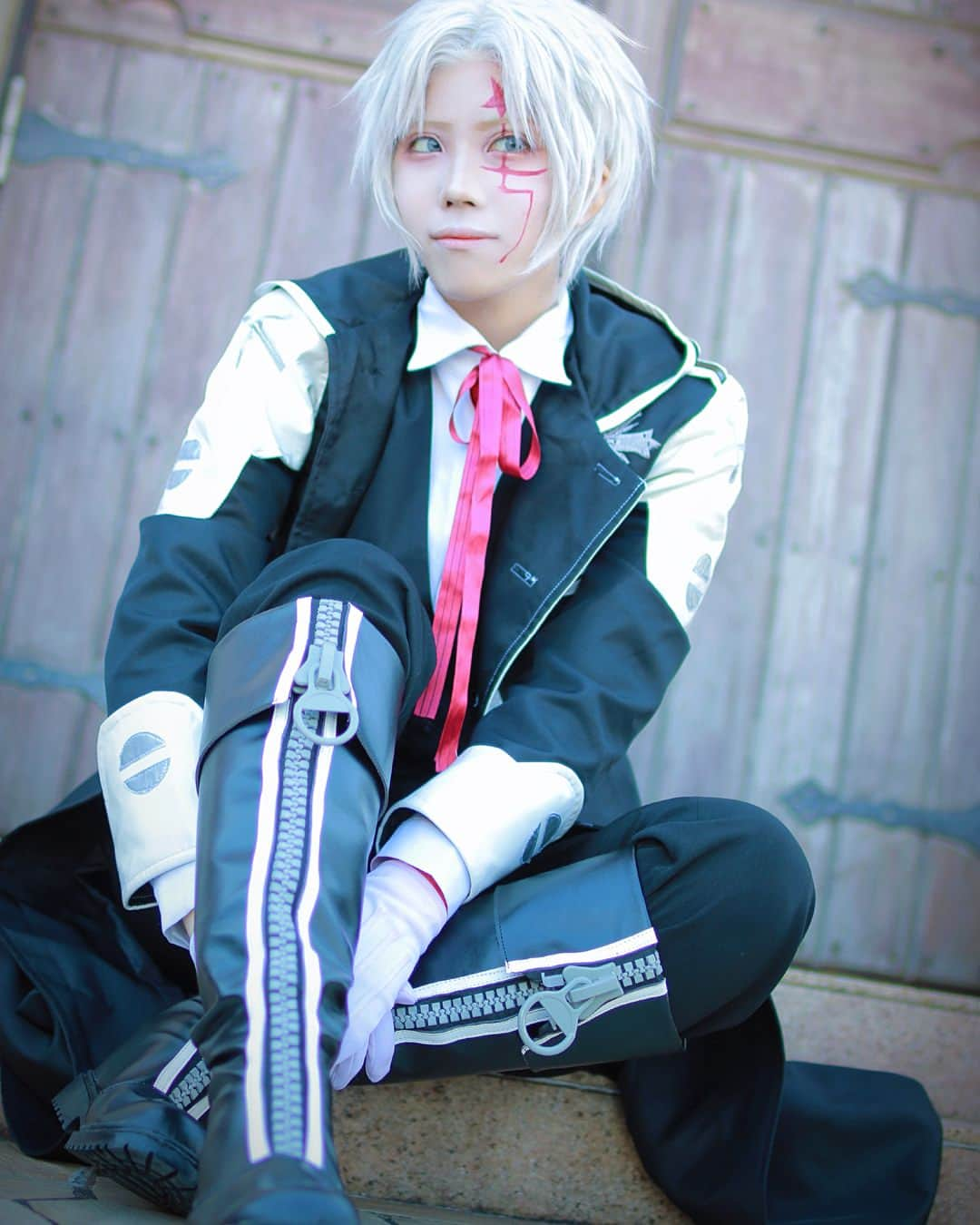 優衛門（YUEMON）のインスタグラム：「Photo:Jun #dgrayman #cosplay #allenwalker」