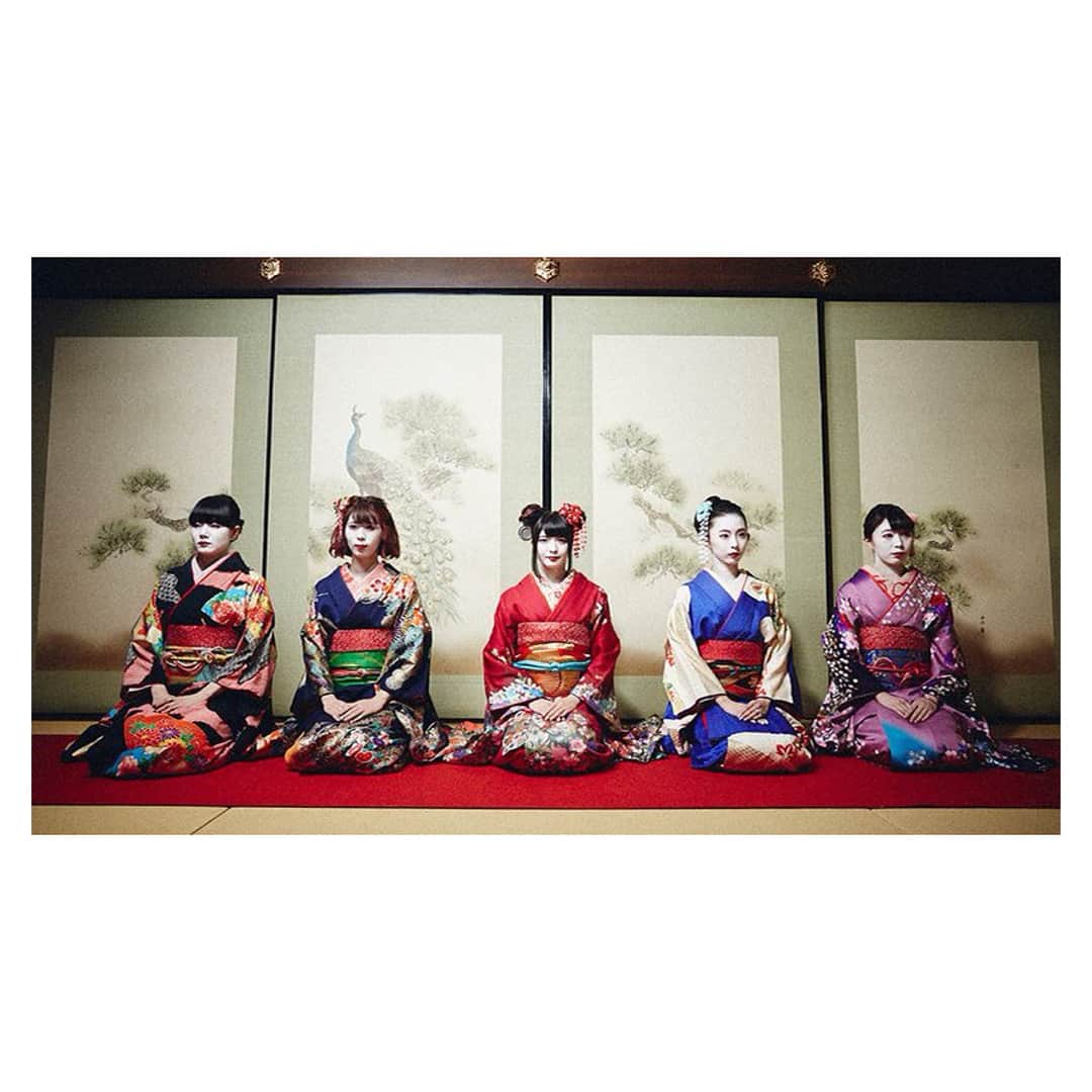 廣瀬茜さんのインスタグラム写真 - (廣瀬茜Instagram)「2018年4月1日、BAND-MAIDは「BAND-MAIKO」へと改名して生まれ変わりました。  世界征服に向けてより一層、日本の素晴らしさを世界中に伝えていきたいと思います。  よろしゅう、おたのもうします。  #bandmaiko #aprilfoolsday」4月1日 0時45分 - akane_bandmaid
