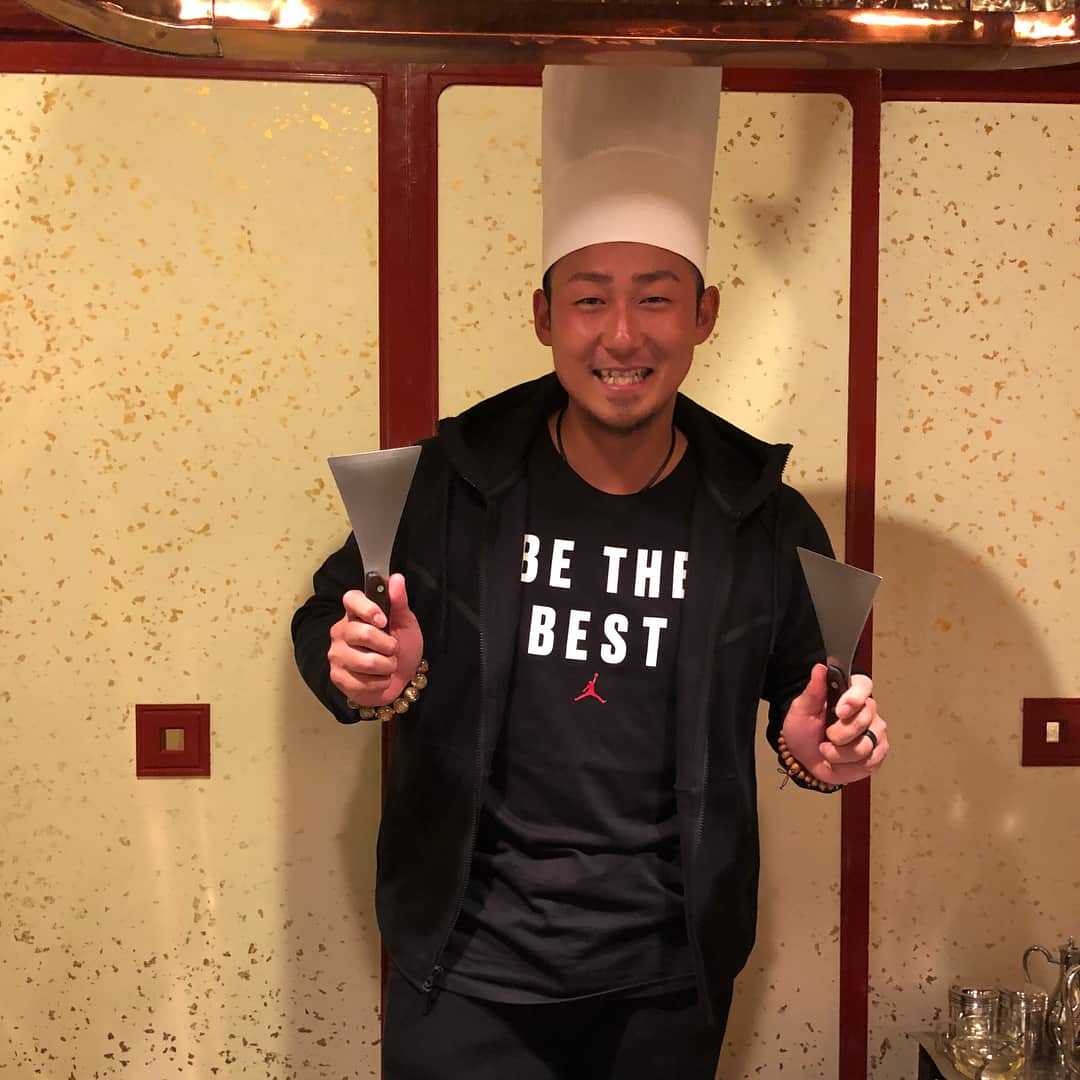中田翔さんのインスタグラム写真 - (中田翔Instagram)「皆さんお疲れ様です！！ お腹いっぱい〜！！やっぱり美味い！！笑！ 明日も頑張れるわ〜！！ #中田翔#銀座うかい亭」3月17日 20時55分 - shonakata_official