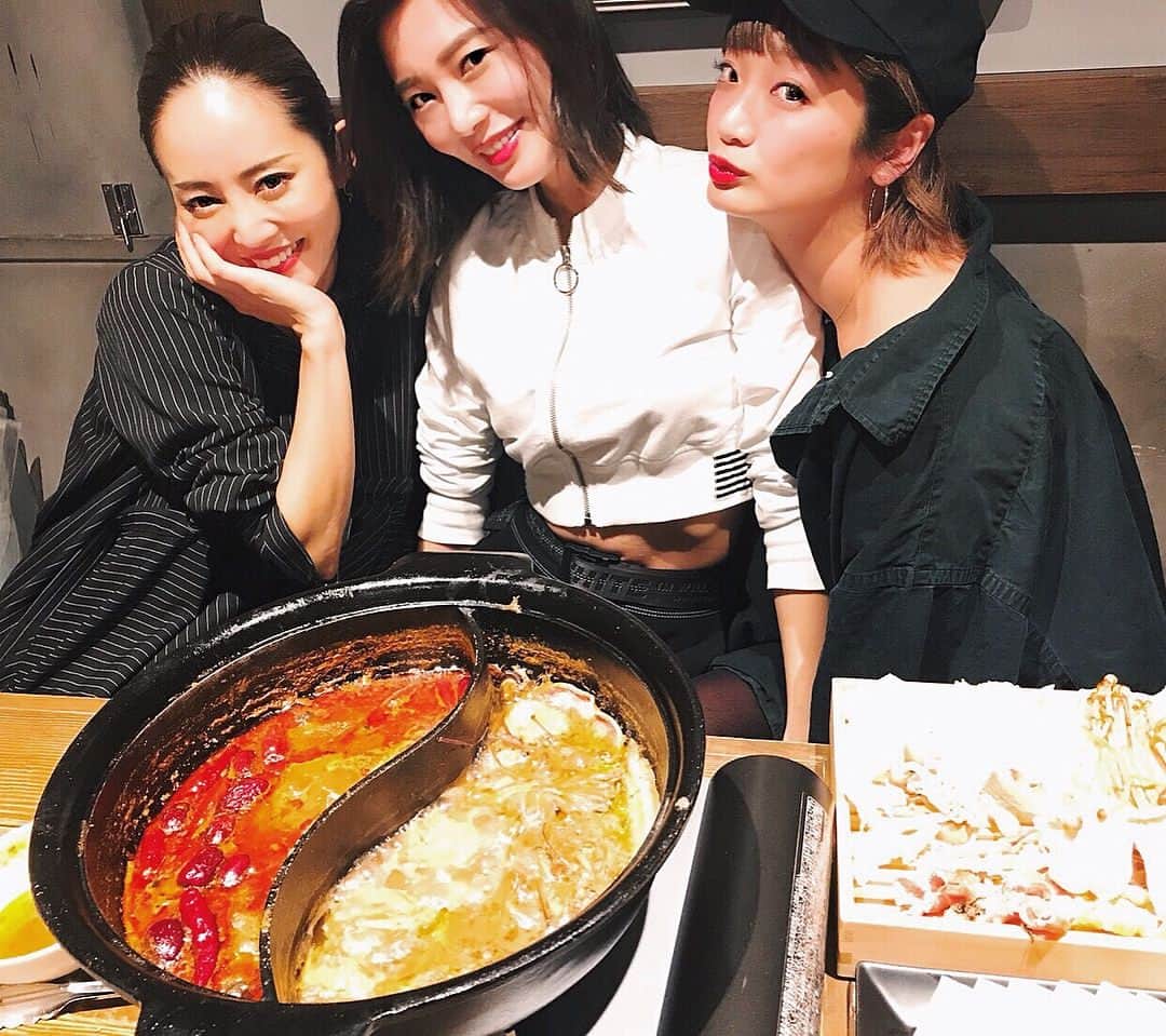 島袋聖南のグルメインスタ