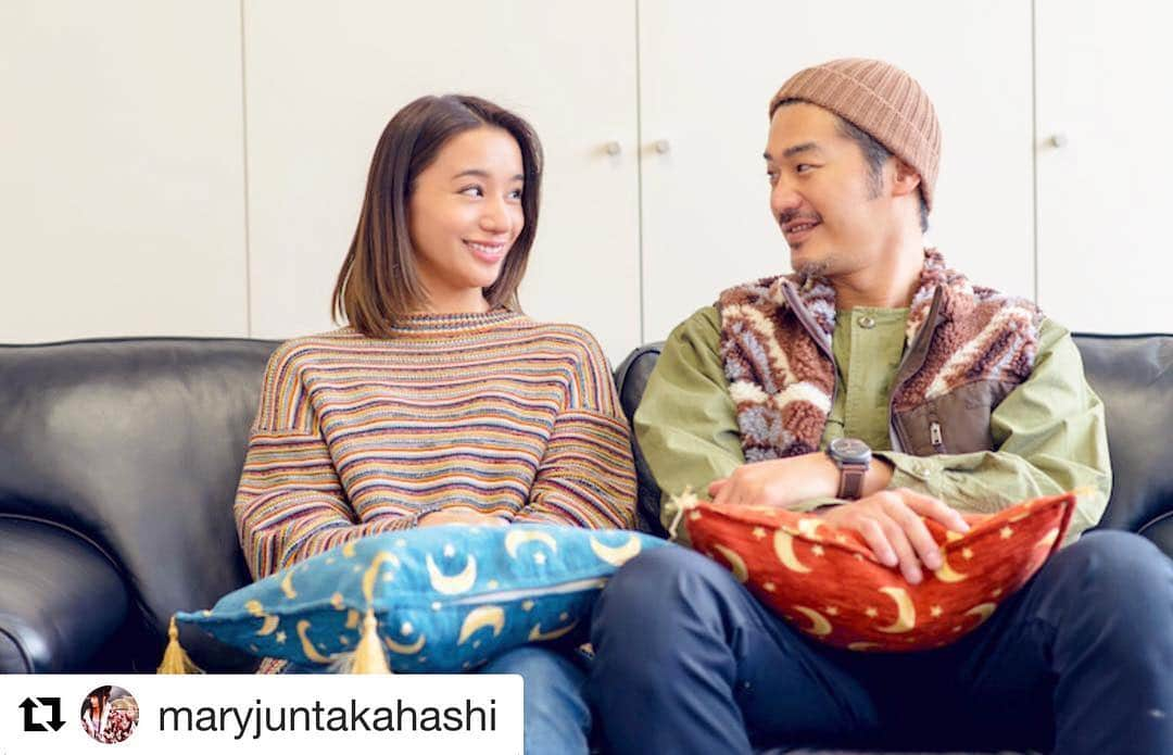 フジテレビ「隣の家族は青く見える」のインスタグラム：「. #Repost @maryjuntakahashi with @get_repost ・・・ New blog post!【亮司♡ちひろインタビュー】 #隣の家族は青く見える  #となかぞ #平山浩行 さん #ちひりょう #りょうちひ @tonarinokazoku  #インタビュー #最終話まであと4日 #interview #川村亮司 #杉崎ちひろ」