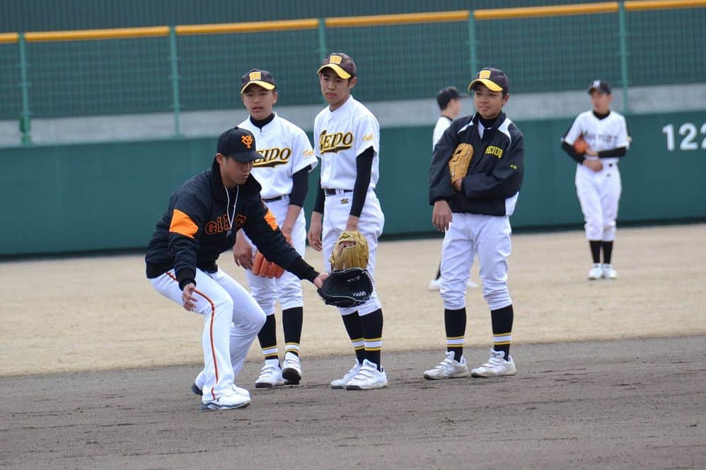 藤村大介さんのインスタグラム写真 - (藤村大介Instagram)「今日は福井県で中学生を対象に野球教室がありました！ まだまだ下手な僕の説明をしっかり聞いてくれて安心しました！ みんな頑張れ！！」3月18日 18時51分 - d.fujimura