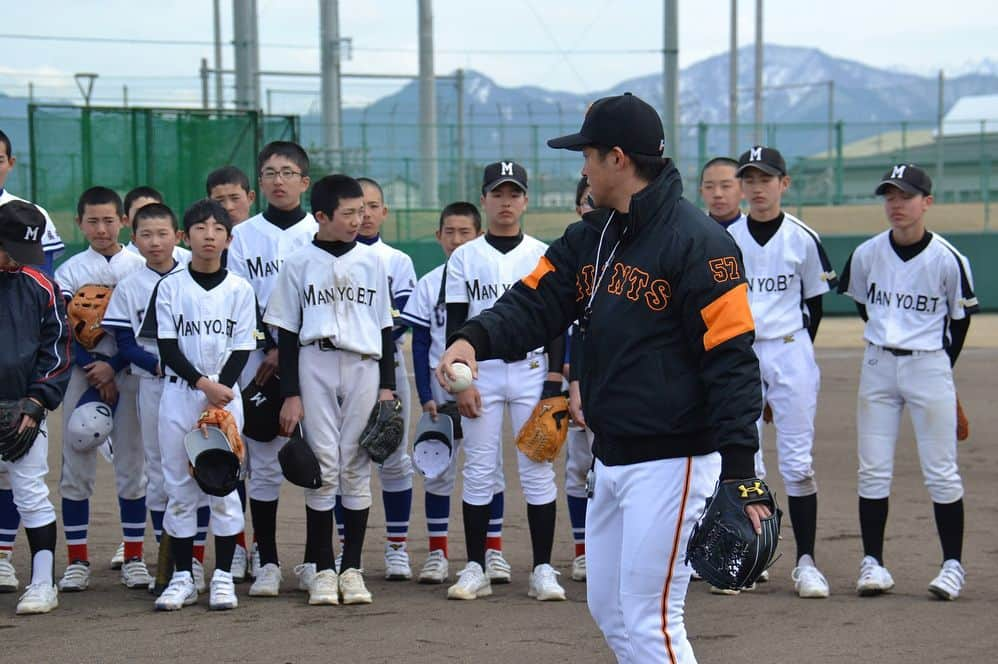 藤村大介さんのインスタグラム写真 - (藤村大介Instagram)「今日は福井県で中学生を対象に野球教室がありました！ まだまだ下手な僕の説明をしっかり聞いてくれて安心しました！ みんな頑張れ！！」3月18日 18時51分 - d.fujimura