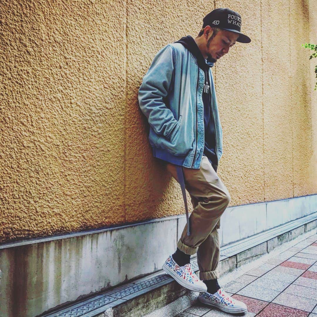 亜太のインスタグラム：「430(fourthirty) ＊ やっと春服コーデ始めれます ＊ #430 #fourthirty #kom #knockoutmonkey #music #rock #street #bmx #けん玉 http://decade.shop-pro.jp/」
