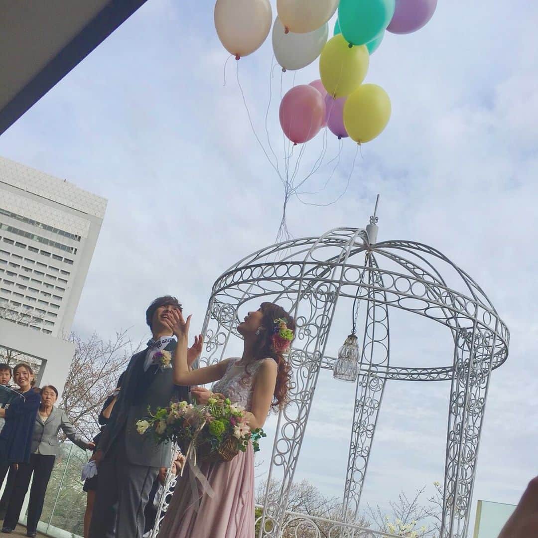 柚月めいさんのインスタグラム写真 - (柚月めいInstagram)「. 素敵な式でした🎈😌💖 . . #wedding#happy#family#love#結婚式#北野クラブsola#神戸#beautiful#ブライダル」3月18日 19時20分 - meimei.yuzu