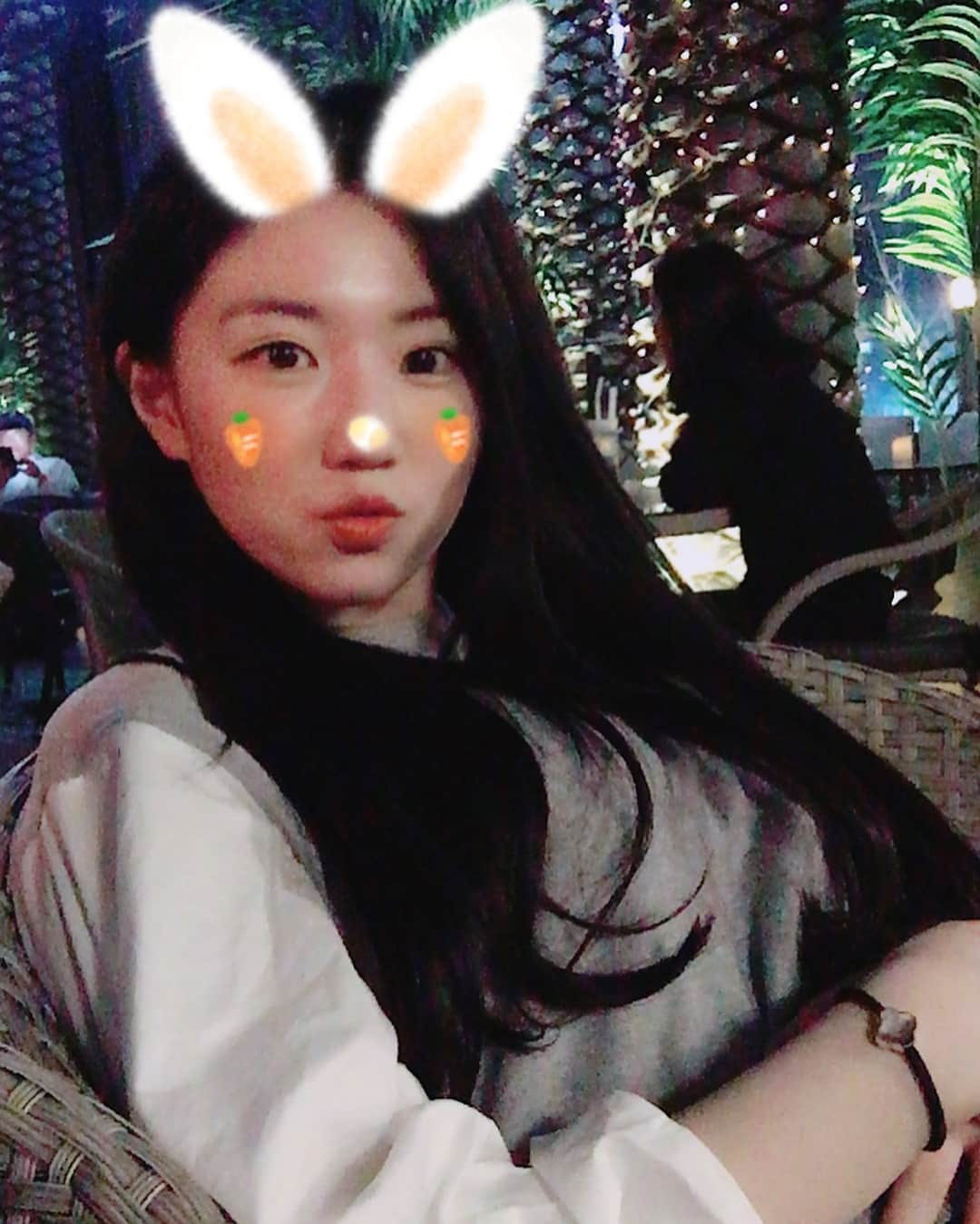 POTENのインスタグラム：「[#혜진 ] 다들 즐거운 주말 보내셨나용?! 이번주 한주도 홧팅!! 굿바암😘」